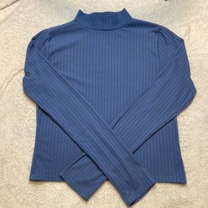 Olivia Rae Blue Long Sleeve Crop Top Medium